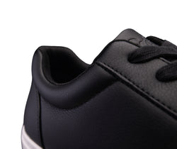 Fuego Low-Top Dance Sneakers in bianco e nero