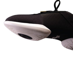 Fuego Dance Sneakers Dividido suela en negro con suela blanca