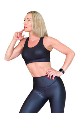 181 Single Crossed Sport Bra in Schwarz mit Leder-Look