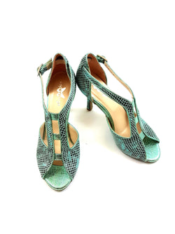 ESP11 dance shoes in turquoise